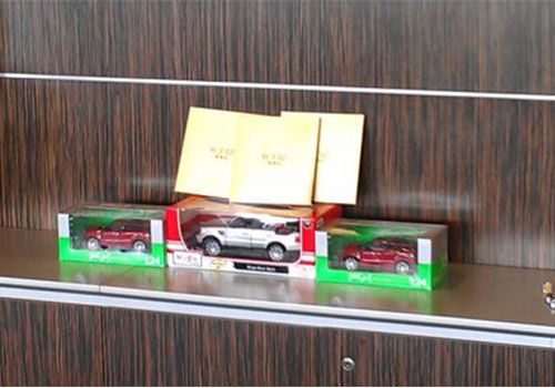 主办方为参加活动的会员准备丰厚礼品