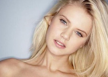 石家庄面部激光祛痣哪里好?-假体隆胸术-石家